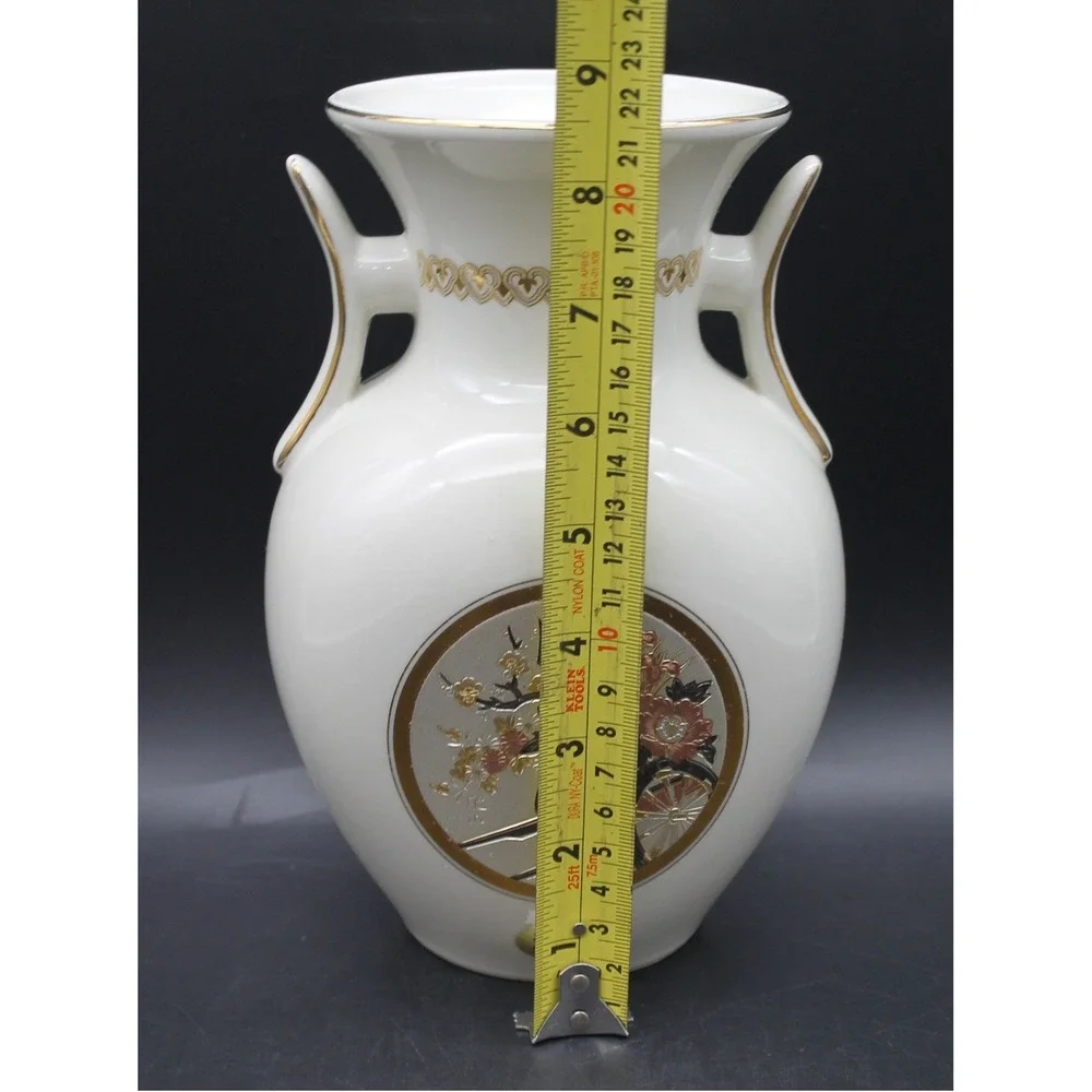 Vintage Japanese Chokin Porcelain Vase 24K Gold Floral Cart 8.5
